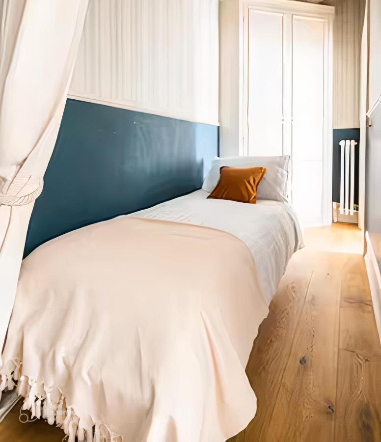 Stylish And Modern Flat In Fulham